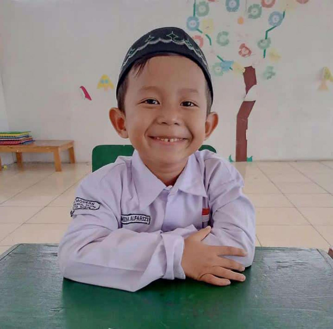 https://muhammadibrahimalfarizi.khitanan.id/dirmember/00000001/Hemarahmasari/photo-9445-7038-l-202307010722.jpg