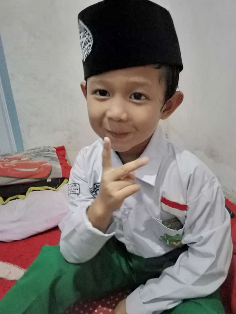 https://muhammadibrahimalfarizi.khitanan.id/dirmember/00000001/Hemarahmasari/photo-9445-7041-l-202307010752.jpg
